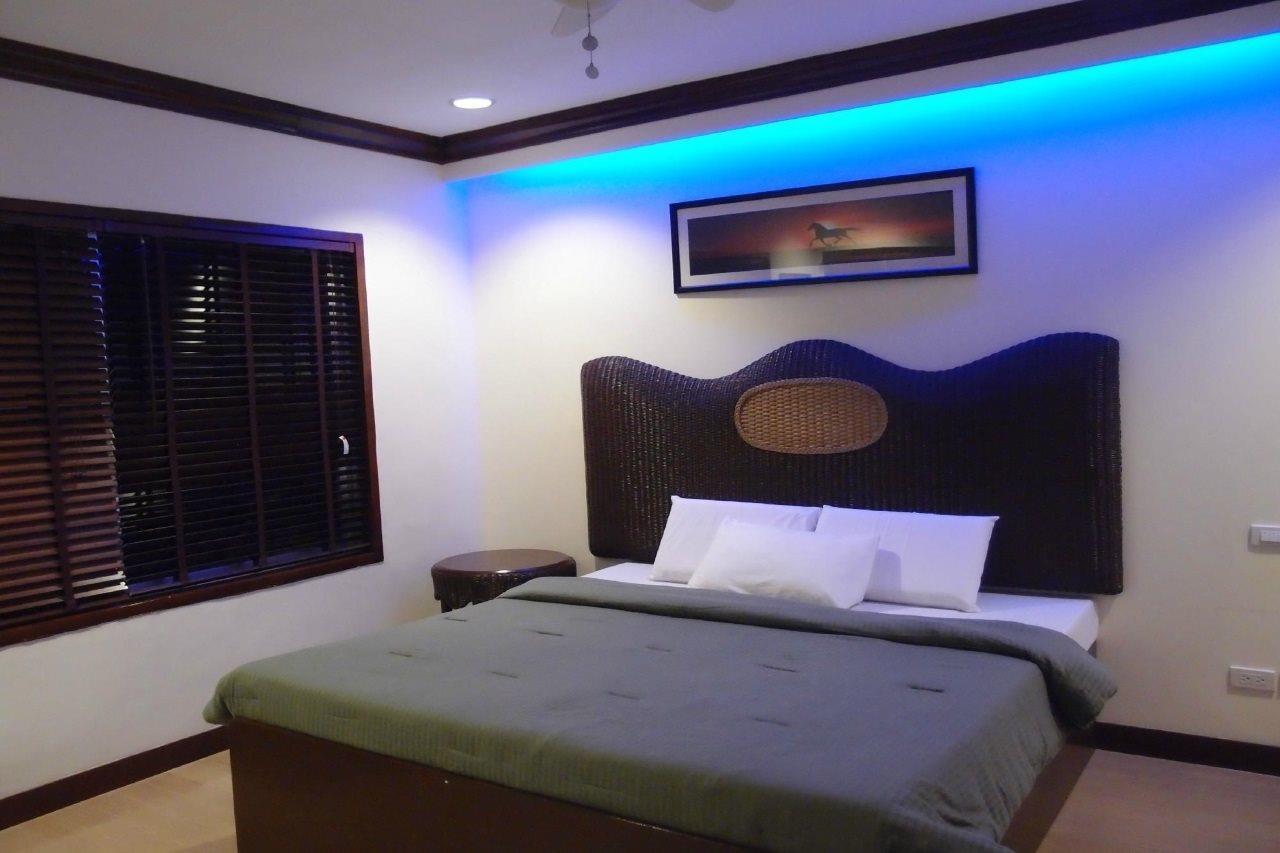 Bluefins Resort Đảo Mactan Ngoại thất bức ảnh