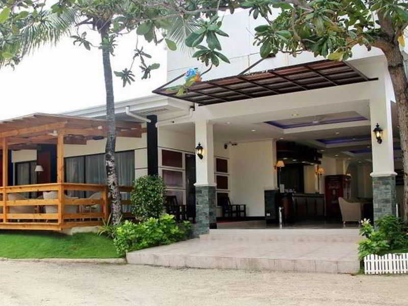 Bluefins Resort Đảo Mactan Ngoại thất bức ảnh