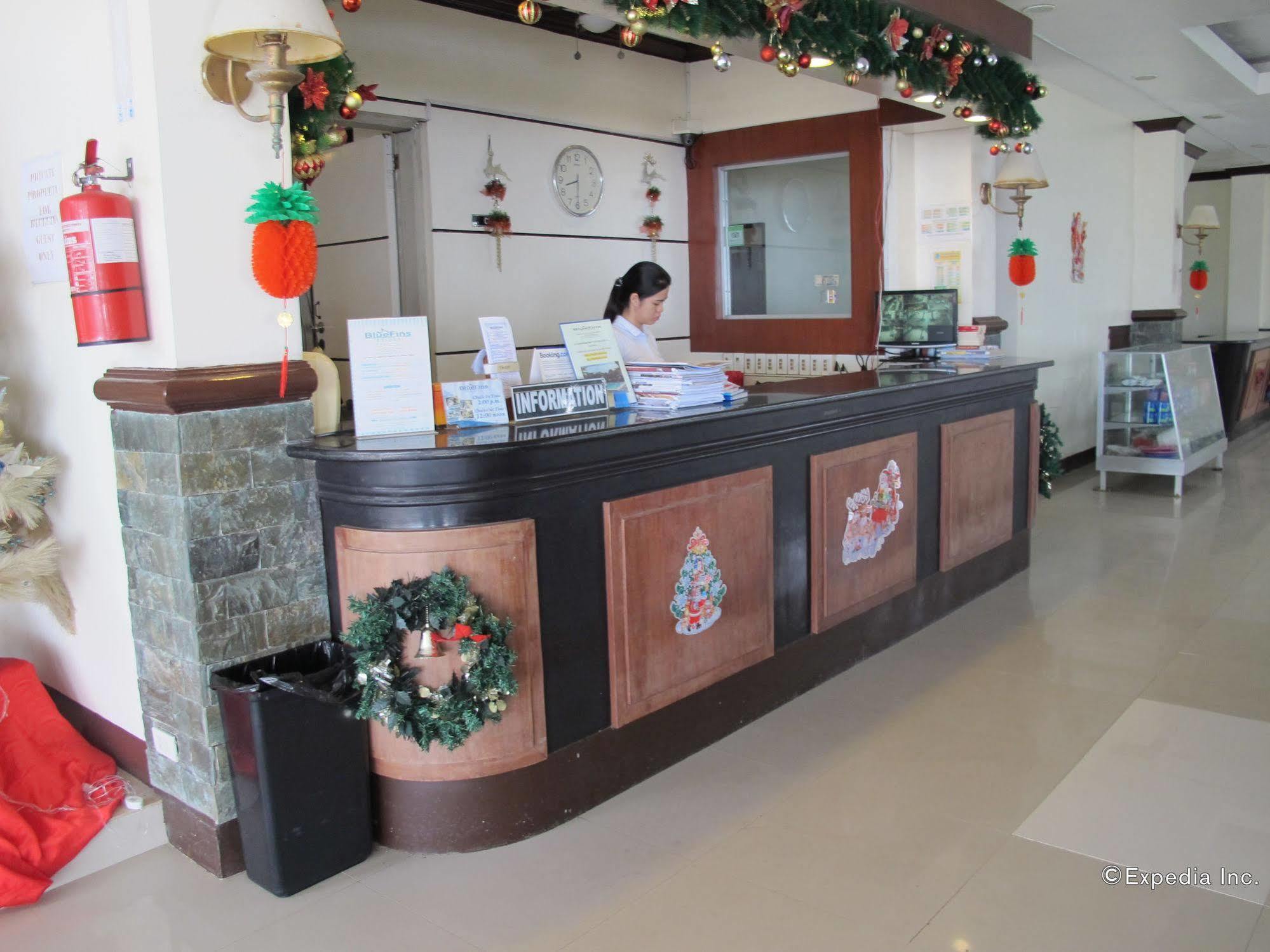 Bluefins Resort Đảo Mactan Ngoại thất bức ảnh